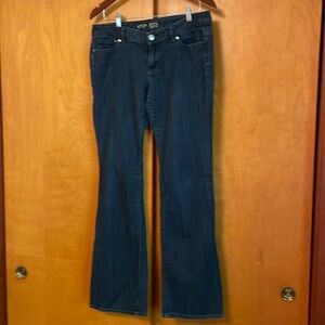 Express women’s dark wash boot cut low rise blue jeans | size 10 Long